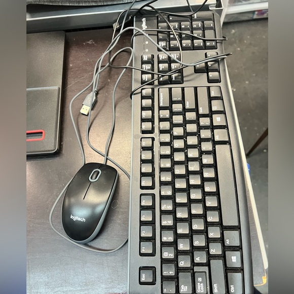 Logitech Keyboard and Mouse - Picture 2 of 16